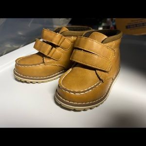 NWOT Childrens Place boots